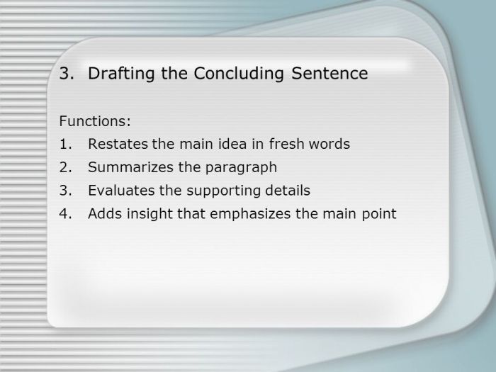 Which sentence summarizes rather than evaluates